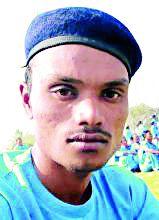 Rohandevi's young man seriously injured in Koragora Bhima | कोरेगाव भिमा येथे दगडफेकीत रोहणादेवीचा तरुण गंभीर जखमी Rohandevi's young man seriously injured in Koragora Bhima | कोरेगाव भिमा येथे दगडफेकीत रोहणादेवीचा तरुण गंभीर जखमी