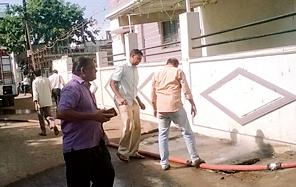 Fire to Matanity Hospital in Vaidyanagar | वैद्यनगरातील मॅटर्निटी हॉस्पिटलला आग Fire to Matanity Hospital in Vaidyanagar | वैद्यनगरातील मॅटर्निटी हॉस्पिटलला आग