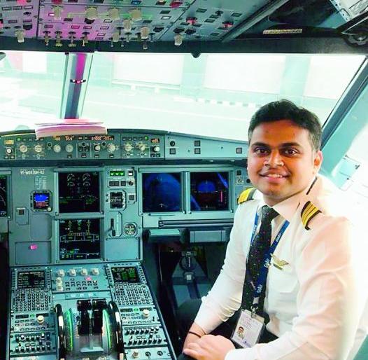 183 students ... Nagpurkar pilot and exciting journey from Ukraine to Delhi | १८३ विद्यार्थी...नागपूरकर पायलट अन् रोमांचक युक्रेन ते दिल्ली प्रवास