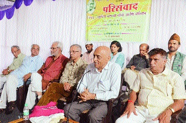 'Satyagraha is a warlike warfare' | ‘सत्याग्रह हे यश देणारे युद्धशास्त्र’ 'Satyagraha is a warlike warfare' | ‘सत्याग्रह हे यश देणारे युद्धशास्त्र’