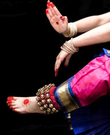 The award was declared to Bharatanatyam, but gave to MohiniAttam | पुरस्कार भरतनाट्यमसाठी, पण दिला गेला मोहिनीअट्टमला