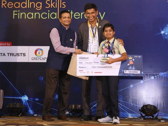 Vishwajit Chavan becomes sixth in 'National Champion' | सहावीतील विश्वजित चव्हाण ठरला ‘नॅशनल चॅम्पियन’ Vishwajit Chavan becomes sixth in 'National Champion' | सहावीतील विश्वजित चव्हाण ठरला ‘नॅशनल चॅम्पियन’
