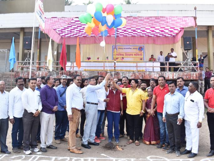 Shobha Yatra by Shiksha Shikshan Samiti, Municipal Corporation Kakkaya Vidyamandir - 1st | शिक्षण शिक्षण समितीतर्फे शोभायात्रा, मनपा वीर कक्कय विद्यामंदिर-प्रथम Shobha Yatra by Shiksha Shikshan Samiti, Municipal Corporation Kakkaya Vidyamandir - 1st | शिक्षण शिक्षण समितीतर्फे शोभायात्रा, मनपा वीर कक्कय विद्यामंदिर-प्रथम