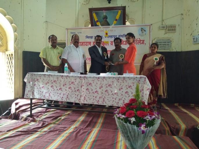 Prepare students for the following challenges: Ganesh Deshmukh | पुढील आव्हानांसाठी विद्यार्थ्यांना सज्ज करा : गणेश देशमुख Prepare students for the following challenges: Ganesh Deshmukh | पुढील आव्हानांसाठी विद्यार्थ्यांना सज्ज करा : गणेश देशमुख