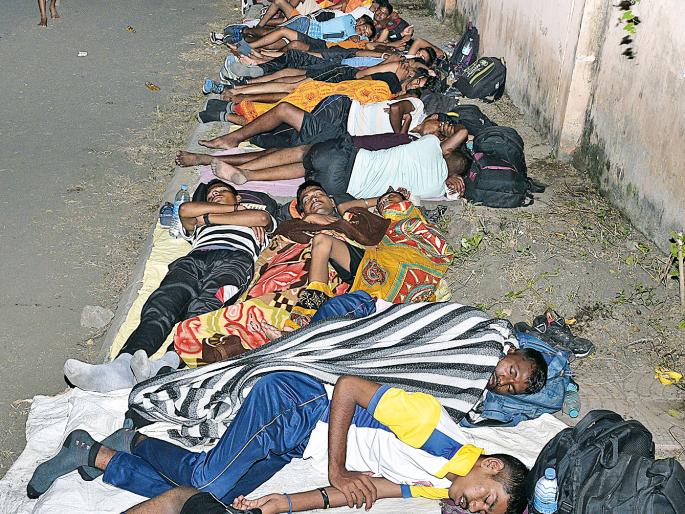 Tomorrow's soldiers: | उद्याचे सैनिक : Tomorrow's soldiers: | उद्याचे सैनिक :