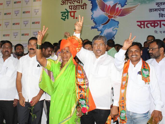 Ten MLAs, including two MPs in Kolhapur district, are from BJP: Chandrakant Dada | कोल्हापूर जिल्ह्यात दोन खासदारांसह दहाही आमदार भाजपचेच : चंद्रकांतदादा Ten MLAs, including two MPs in Kolhapur district, are from BJP: Chandrakant Dada | कोल्हापूर जिल्ह्यात दोन खासदारांसह दहाही आमदार भाजपचेच : चंद्रकांतदादा