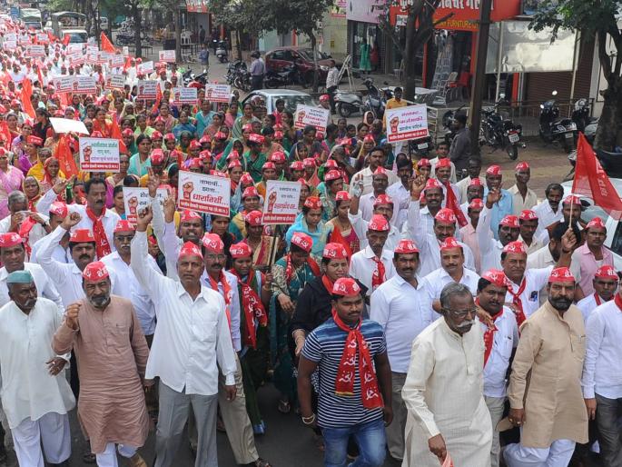 'Shackap' attacked the Kolhapur district collectorate, asked the question: Samvatrao Pawar-Patil | ‘शेकाप’चा कोल्हापूर जिल्हाधिकारी कार्यालयावर धडक मोर्चा, जाब विचारु : संपतराव पवार-पाटील