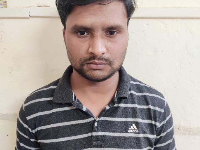 Rohio's data entry operator in a 'bribery' trap | ‘रोहयो’चा डाटा एंट्री आॅपरेटर ‘लाचलुचपत’च्या जाळ्यात