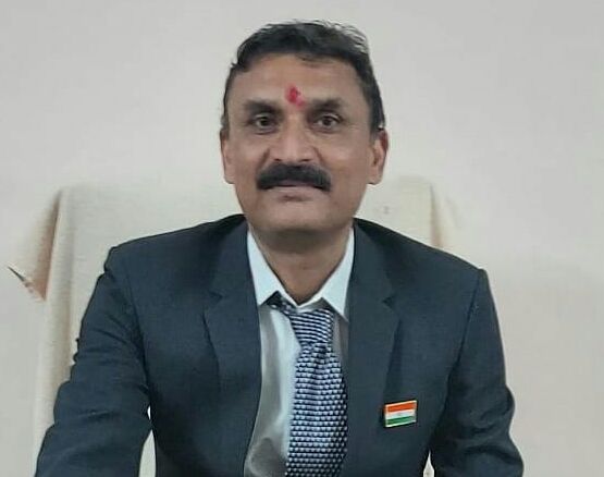 Attempt to provide online education by overcoming difficulties -Dr. Samadhan Dukre | अडचणींवर मात करून ऑनलाइन शिक्षण देण्याचा प्रयत्न -डॉ. समाधान डुकरे Attempt to provide online education by overcoming difficulties -Dr. Samadhan Dukre | अडचणींवर मात करून ऑनलाइन शिक्षण देण्याचा प्रयत्न -डॉ. समाधान डुकरे