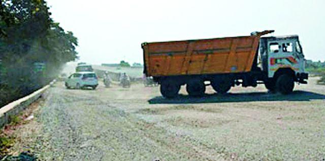 Khapa Chowk becomes the 'Transport Hub' | प्रवेशद्वार खापा चौक झाले ‘ट्रान्सपोर्ट हब’