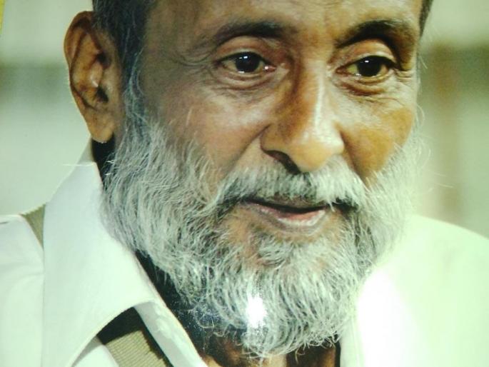 Charudutt Bhagwat, a famous English scholar of English literature, died in Mumbai | इंग्रजी साहित्याचे ख्यातनाम अभ्यासक चारुदत्त भागवत यांचे मुंबईत निधन