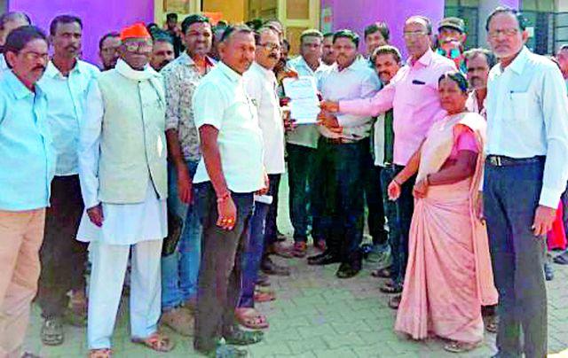 The demand for the Chimur Kranti district is on the anvil | चिमूर क्रांती जिल्ह्याची मागणी ऐरणीवर