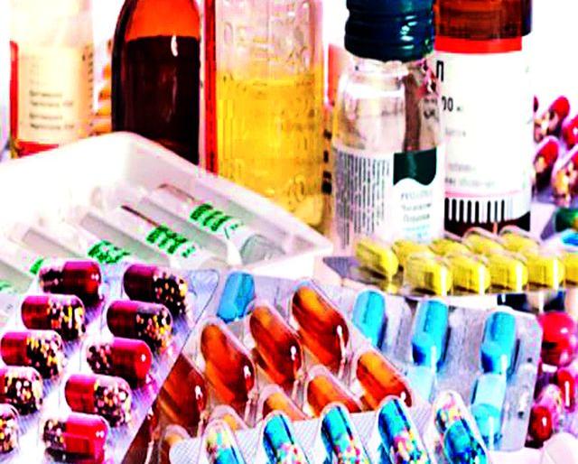 Chandrapur Municipal Urban Health Center without medicines | चंद्रपूर मनपाचे नागरी आरोग्य केंद्र औषधांविना Chandrapur Municipal Urban Health Center without medicines | चंद्रपूर मनपाचे नागरी आरोग्य केंद्र औषधांविना