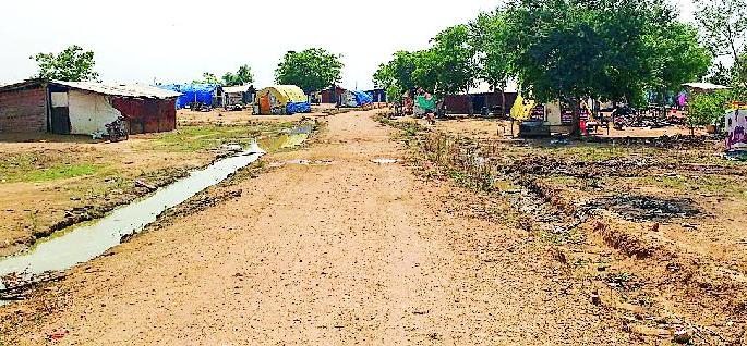 The cakadi stays awaiting development | कैकाडी वस्तीला विकासाची प्रतीक्षा कायम