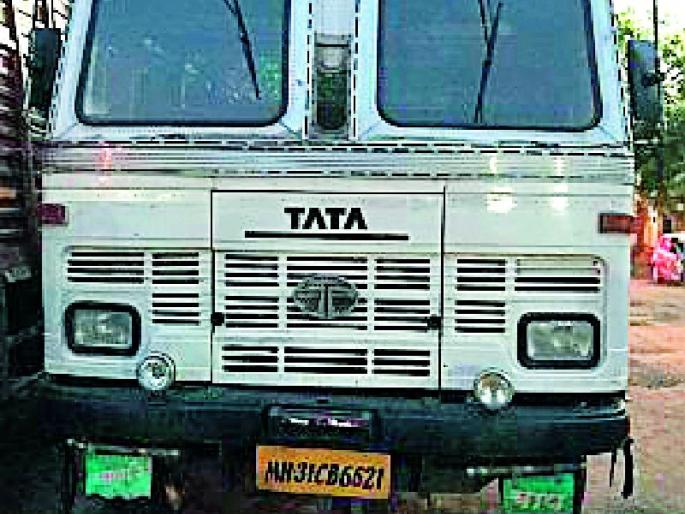 21 animals get life | २१ जनावरांना मिळाले जीवदान 21 animals get life | २१ जनावरांना मिळाले जीवदान