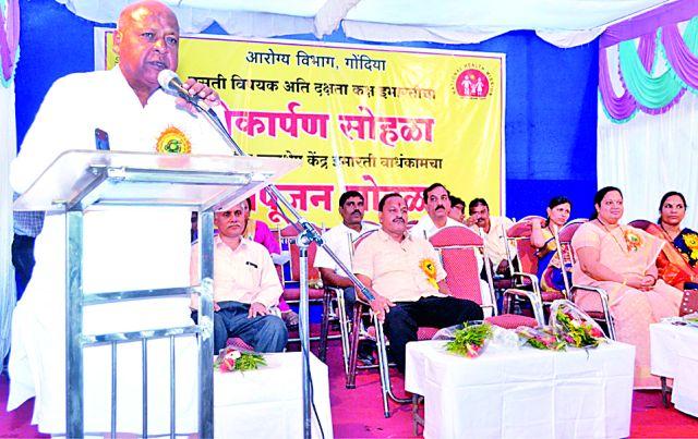 No one can change the names of the schemes | योजनांचे नाव बदलून कुणाचेही भले नाही