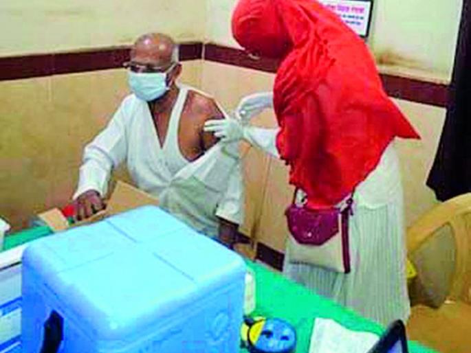 Vaccination will take place at the primary health center from March 9 | 9 मार्चपासून होणार प्राथमिक आरोग्य केंद्रात लसीकरण Vaccination will take place at the primary health center from March 9 | 9 मार्चपासून होणार प्राथमिक आरोग्य केंद्रात लसीकरण