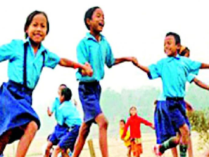 Secondary schools also got home | माध्यमिक शाळांनाही लागली घरघर Secondary schools also got home | माध्यमिक शाळांनाही लागली घरघर