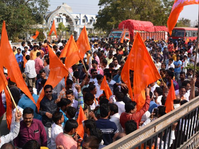 Take action against culprits in Koregaon-Bhima incident | कोरेगाव-भीमा घटनेतील दोषींवर कारवाई करा Take action against culprits in Koregaon-Bhima incident | कोरेगाव-भीमा घटनेतील दोषींवर कारवाई करा