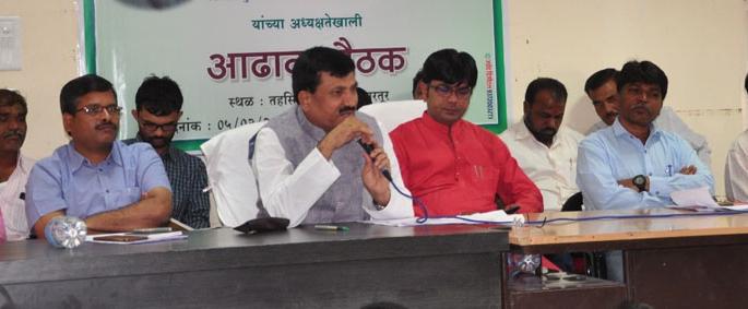 Speed up development works- Babanrao Lonikar | परतूर, मंठा तालुक्यांतील विकासकामांना गती द्या- बबनराव लोणीकर Speed up development works- Babanrao Lonikar | परतूर, मंठा तालुक्यांतील विकासकामांना गती द्या- बबनराव लोणीकर