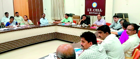 'Airport' will give land to two crore 'forest' | ‘विमानतळ’ जमीनप्रश्नी दोन कोटी ‘वन’ला देणार 'Airport' will give land to two crore 'forest' | ‘विमानतळ’ जमीनप्रश्नी दोन कोटी ‘वन’ला देणार