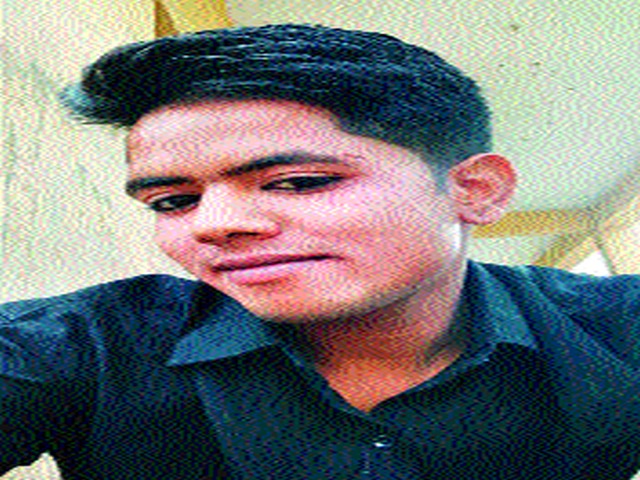 Second incident in ten days in Malegaon: Three arrested, case registered | मालेगावी दहा दिवसात दुसरी घटना : तीन अटकेत, गुन्हा दाखल Second incident in ten days in Malegaon: Three arrested, case registered | मालेगावी दहा दिवसात दुसरी घटना : तीन अटकेत, गुन्हा दाखल