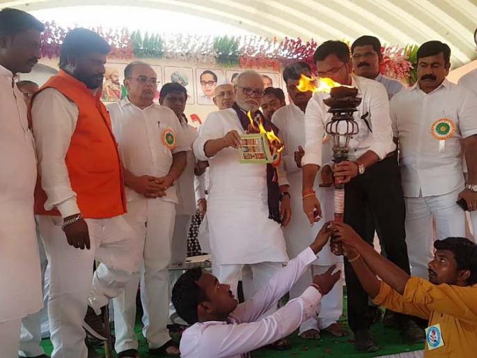 Bring state of sacrifice in the country and in the state - Chhagan Bhujbal | देशात व राज्यातही बळीचे राज्य आणा- छगन भुजबळ Bring state of sacrifice in the country and in the state - Chhagan Bhujbal | देशात व राज्यातही बळीचे राज्य आणा- छगन भुजबळ