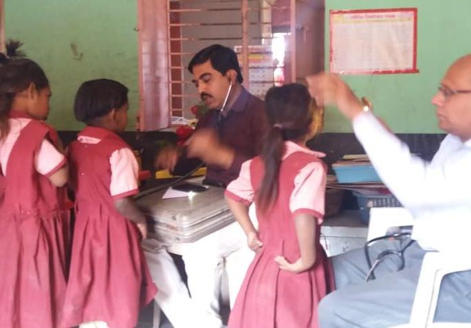 Charity hospital services started at Jamner | जामनेर येथे धर्मार्थ रुग्णालय सेवा सुरू Charity hospital services started at Jamner | जामनेर येथे धर्मार्थ रुग्णालय सेवा सुरू