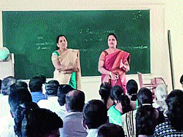 Loyalty training of teachers in Deola taluka | देवळा तालुक्यातील शिक्षकांचे निष्ठा प्रशिक्षण