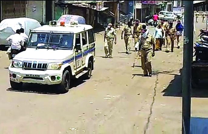 Action for violation of communication ban! | संचारबंदीचे उल्लंघन केल्यास कारवाई !