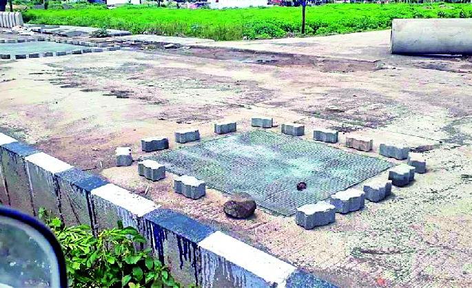 No ... rules, no ... planning only commission ... | ना... नियम, ना... नियोजन फक्त कमिशन... No ... rules, no ... planning only commission ... | ना... नियम, ना... नियोजन फक्त कमिशन...