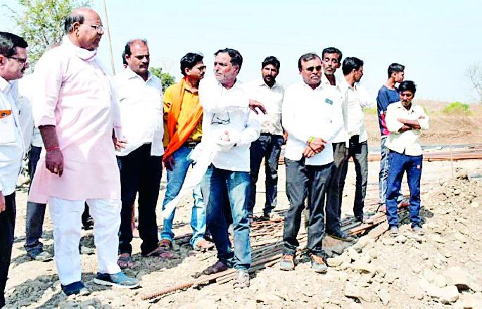 MPs surveyed 'Dham' | खासदारांनी केली ‘धाम’ची पाहणी