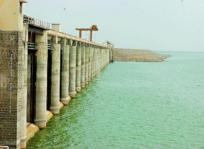 Jaikwadi 20% less water than last year | जायकवाडीत गतवर्षीपेक्षा २० टक्क्यांनी कमी पाणी Jaikwadi 20% less water than last year | जायकवाडीत गतवर्षीपेक्षा २० टक्क्यांनी कमी पाणी
