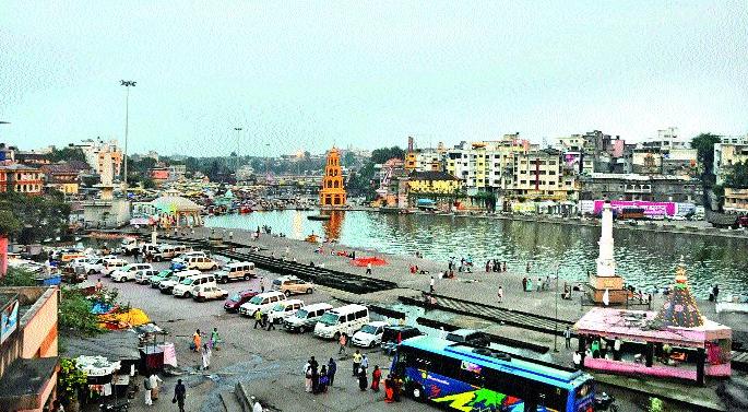  Gangetic traffic congestion | गंगाघाटावर वाहतुकीची कोंडी