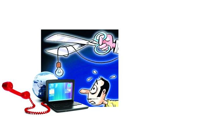 Nagpur's 'bell' crisis in Nagpur; BSNL's power cuts | नागपुरातील टेलिफोनच्या ‘घंटी’वर संकट; बीएसएनएलची वीज कापणार