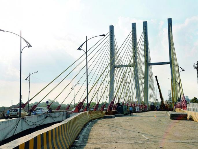 'Ramjula 2' in the new year in the service of Nagpur | ‘रामझुला-२’ नवीन वर्षात नागपूरकरांच्या सेवेत 'Ramjula 2' in the new year in the service of Nagpur | ‘रामझुला-२’ नवीन वर्षात नागपूरकरांच्या सेवेत