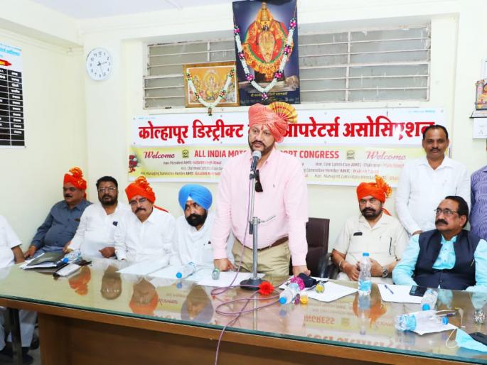 Ultimatum of lorry operators nationwide chakkajam | लॉरी ऑपरेटर्सचा देशव्यापी चक्काजामचा अल्टिमेटम Ultimatum of lorry operators nationwide chakkajam | लॉरी ऑपरेटर्सचा देशव्यापी चक्काजामचा अल्टिमेटम