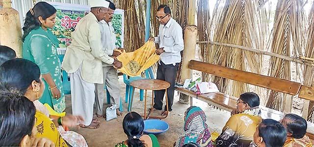 Shetishala - New initiative by government for the farmers | शेतीशाळा! Shetishala - New initiative by government for the farmers | शेतीशाळा!