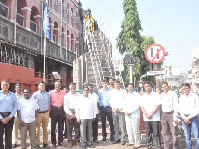 Mahavnavash greetings by Kolhapur Municipal Corporation | कोल्हापूर महापालिकेतर्फे महामानवास अभिवादन Mahavnavash greetings by Kolhapur Municipal Corporation | कोल्हापूर महापालिकेतर्फे महामानवास अभिवादन