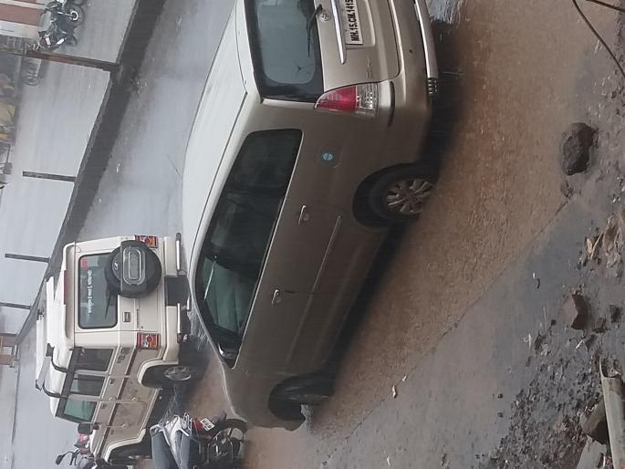Heavy rains lashed the area. | अभोणा परिसरात सर्वदूर मुसळधार पावसाने हजेरी लावली Heavy rains lashed the area. | अभोणा परिसरात सर्वदूर मुसळधार पावसाने हजेरी लावली