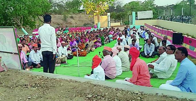 Gram jayanti zealously in the crematorium at Pusala | पुसला येथील स्मशानभूमीत ग्रामजयंती उत्साहात Gram jayanti zealously in the crematorium at Pusala | पुसला येथील स्मशानभूमीत ग्रामजयंती उत्साहात