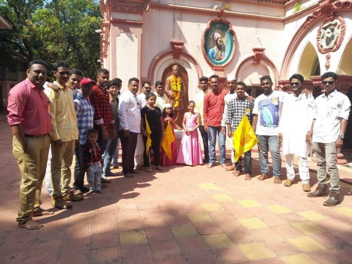 Diwali (12709) Welcome to Diwali Happy Rally, Disciplined Rally from Ratnagiri | Diwali : रत्नागिरीत साकारली दीपावली शुभेच्छा रॅली, शिस्तबद्ध रॅलीचे नागरिकांकडून स्वागत Diwali (12709) Welcome to Diwali Happy Rally, Disciplined Rally from Ratnagiri | Diwali : रत्नागिरीत साकारली दीपावली शुभेच्छा रॅली, शिस्तबद्ध रॅलीचे नागरिकांकडून स्वागत