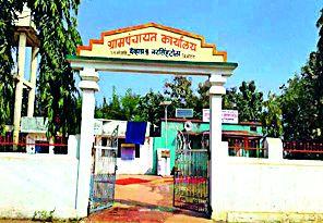 To get family insurance free insurance | कुटुंबप्रमुखांचा नि:शुल्क विमा काढणार To get family insurance free insurance | कुटुंबप्रमुखांचा नि:शुल्क विमा काढणार