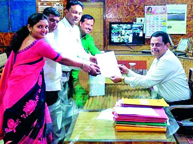 Funding for Dalit and tribal funds directly to the village panchayats | दलितवस्ती व तांडावस्तीचा निधी थेट ग्रामपचांयतींना द्या Funding for Dalit and tribal funds directly to the village panchayats | दलितवस्ती व तांडावस्तीचा निधी थेट ग्रामपचांयतींना द्या