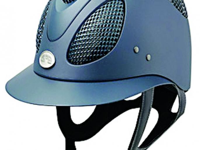 Why do the ladies refuse to use helmets? | हेल्मेट वापरण्याला तरुणींचा नकार का? Why do the ladies refuse to use helmets? | हेल्मेट वापरण्याला तरुणींचा नकार का?