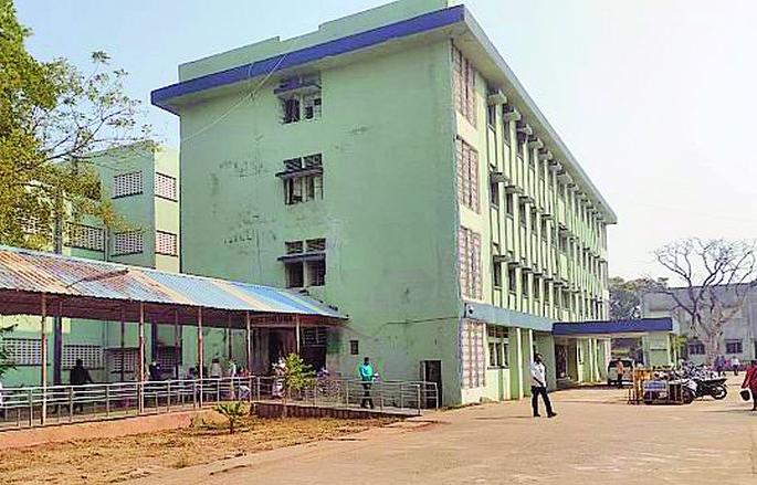 Within a month the fire was forgotten | महिनाभरातच अग्निकांड विस्मृतीत Within a month the fire was forgotten | महिनाभरातच अग्निकांड विस्मृतीत