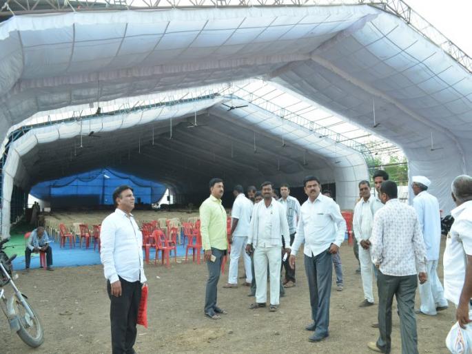 In the presence of Agriculture Ministers, today, the Krishi Mahotsav is at Chalisgaon | कृषी मंत्र्यांच्या उपस्थितीत चाळीसगावाला आज कृषि महोत्सव In the presence of Agriculture Ministers, today, the Krishi Mahotsav is at Chalisgaon | कृषी मंत्र्यांच्या उपस्थितीत चाळीसगावाला आज कृषि महोत्सव