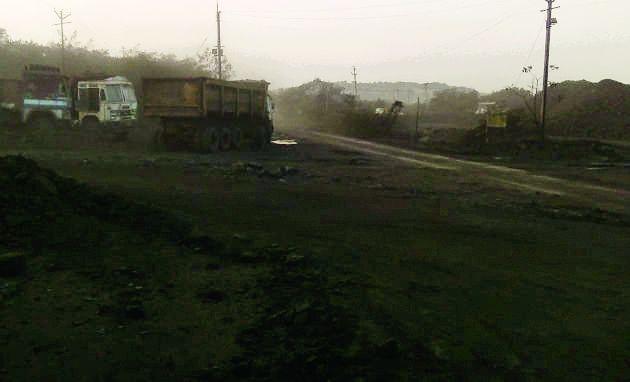 Most pollution in coal mines in Rajura taluka | राजुरा तालुक्यातील कोळसा खाणीत सर्वाधिक प्रदूषण Most pollution in coal mines in Rajura taluka | राजुरा तालुक्यातील कोळसा खाणीत सर्वाधिक प्रदूषण