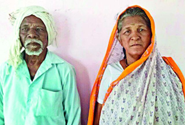 Open the family! | कुटुंब उघड्यावर ! Open the family! | कुटुंब उघड्यावर !