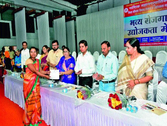 513 vacancies of candidates for the employment of election candidates: 2,332 interviews for 852 seats | ५१३ रिक्त जागांवर उमेदवारांची निवड रोजगार मेळावा : ८५२ जागांसाठी २,३३२ उमेदवारांच्या मुलाखती